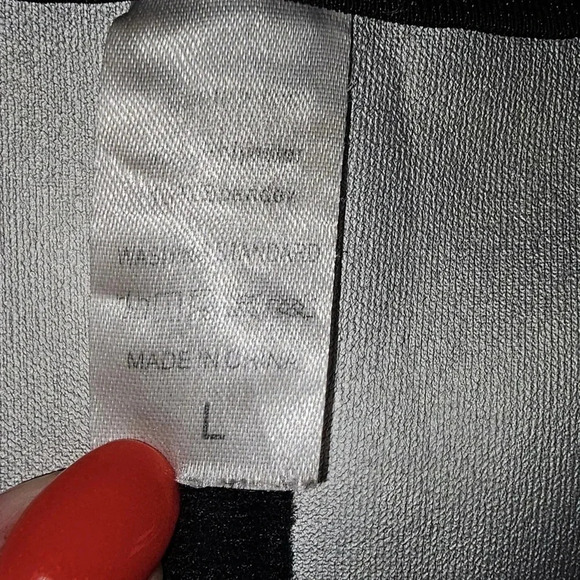 Black Corset - Picture 6 of 6